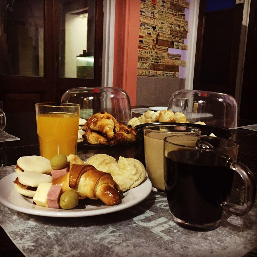 Charcas Hostel Buenos Aires Luaran gambar